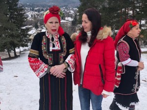 Княгиня Калина облече народна носия в Бистрица 
 