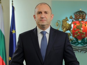 Румен Радев – гарант срещу национално предателство
 
 