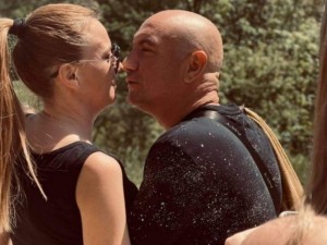 Емо Чолаков иска трето дете от студентка
 