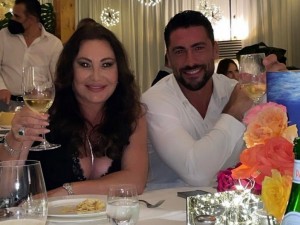 Дарина Павлова залюби пластичен хирург
 