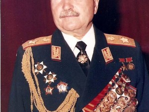 Добри Джуров кремиран от гробаря измамник
 