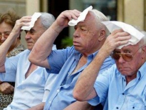 Жегата и мръсният въздух – смъртоносни за пенсионерите!
 