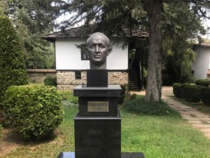 Тодор Живков напълно забравен от близките си