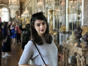 Лена набута сестра си в политиката (Снимка)
 