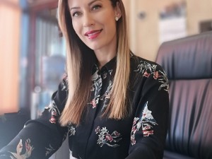 Биляна Гавазова студентка на 40
 