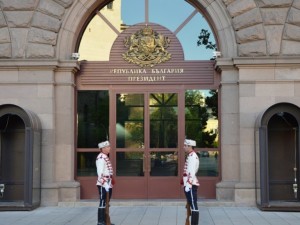 Радев искаше да управлява, но изтегли късата клечка