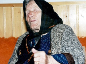 Руски политици и милиардери богатеят с мистичните ритуали на Ванга