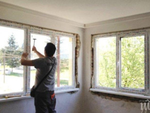 Сменяме дограми и изолация заради високите сметки
 