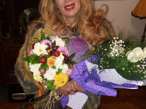 Муки заживя с млад комшия
 