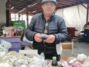 Билкарят дядо Запрян от Родопите: 20 зрънца черен бъз пазят от рак и високо кръвно!
