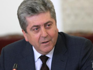 Снахата на Първанов иска безплатна детегледачка от държавата (Снимки)
 
