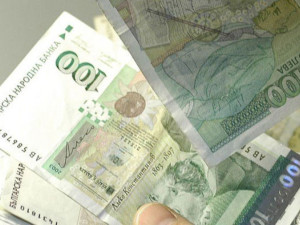Чиновническите заплати догониха депутатските
 