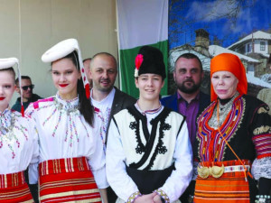 Княгиня Калина сложи забрадка и сукман