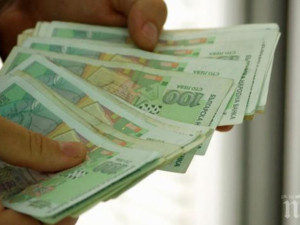 Лъжат, че ЕС ще ни вземе личните спестявания