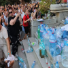 Хората да се ядосат за безводието, а не да ходят жадни и немити