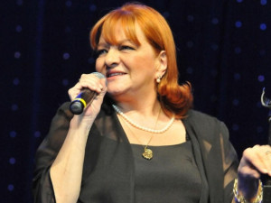 Богдана Карадочева: Можех да бъда звезда във Франция, но соцрежимът ме спря (Снимка)
