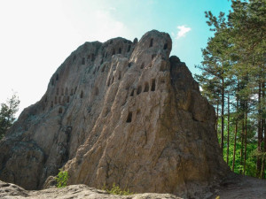 &bdquo;Вратите към отвъдното&ldquo; са в Родопите
