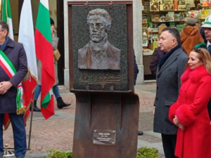 Откриха паметник на Левски в Италия