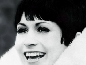 Коя ще изиграе Лили Иванова? 
