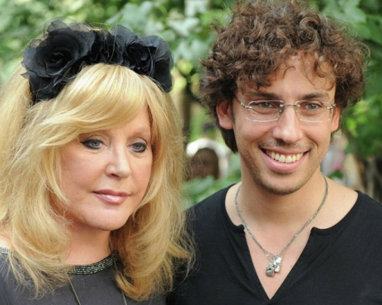 Ревност тресе Алла Пугачова, идва с Галкин в София (Снимки)
