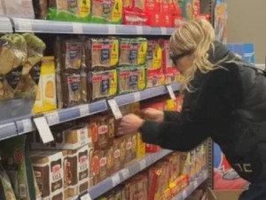 Нашенци се юрнаха на евтин пазар в Гърция
&nbsp;