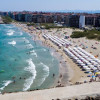 На морето:&nbsp;Сандвичът е &euro;10, порция сафрид &ndash; &euro;15