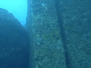 Част от потъналата до японски остров Атлантида крие тайни 
